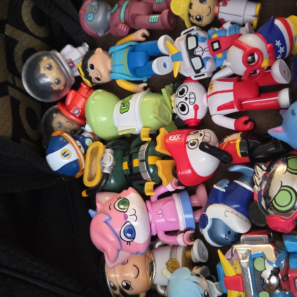 Toy Figurines (Ryans World) - Picture 2 of 6